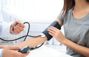 Hypertension : que manger pour diminuer la pression artérielle ?