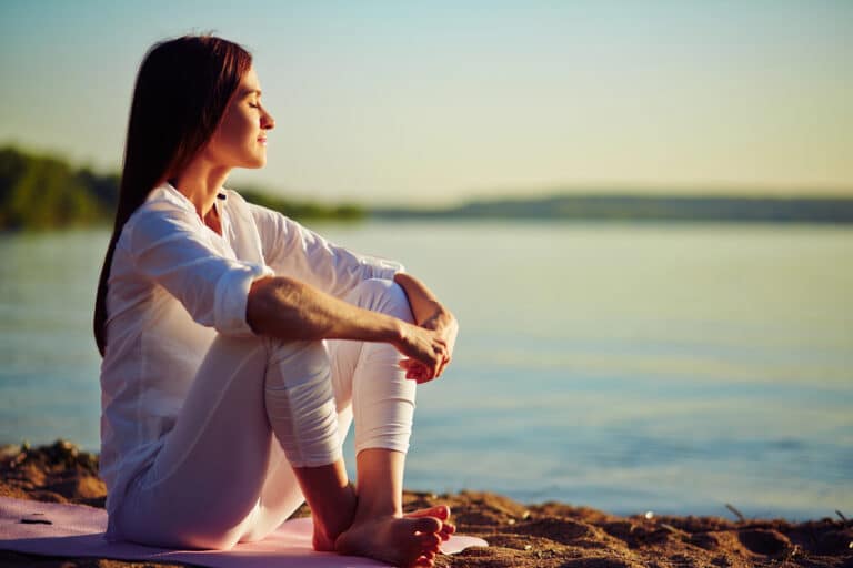 Le pouvoir du silence : un essentiel pour apaiser le mental